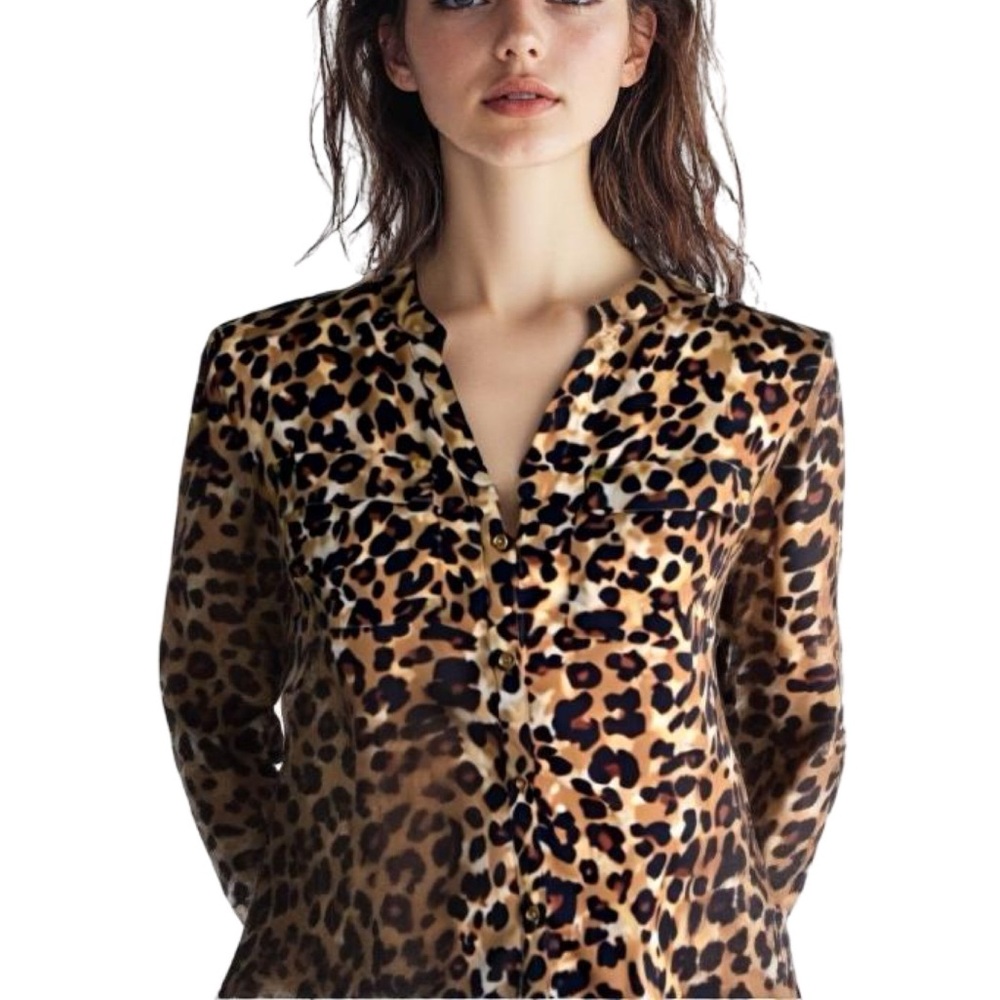 Charter Club Cheetah Leopard Print Gold Hardware Roll Tab Long Sleeve Button Up